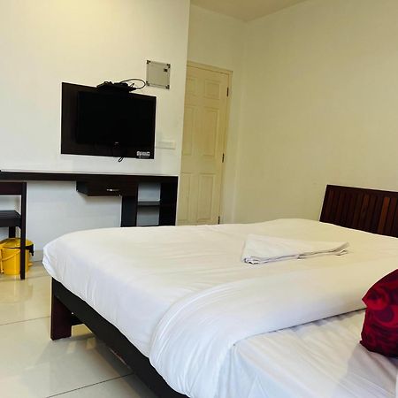 White House Inn Kochi Exterior photo