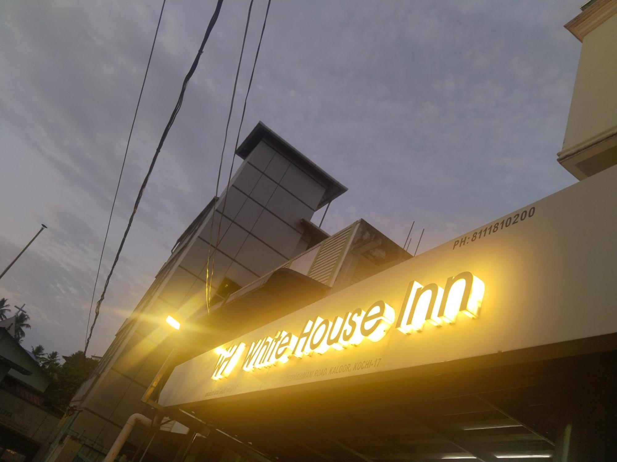 White House Inn Kochi Exterior photo