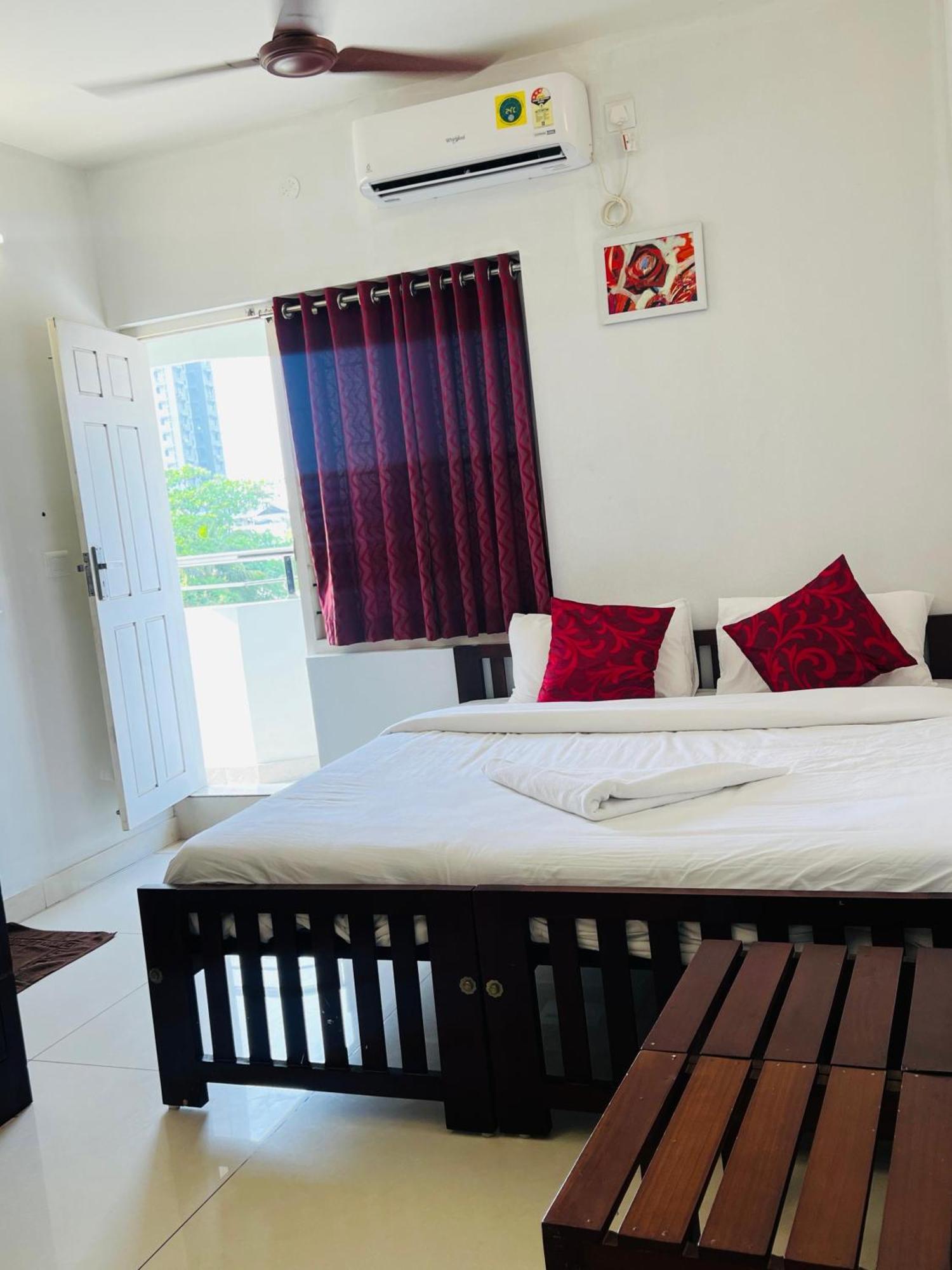 White House Inn Kochi Exterior photo